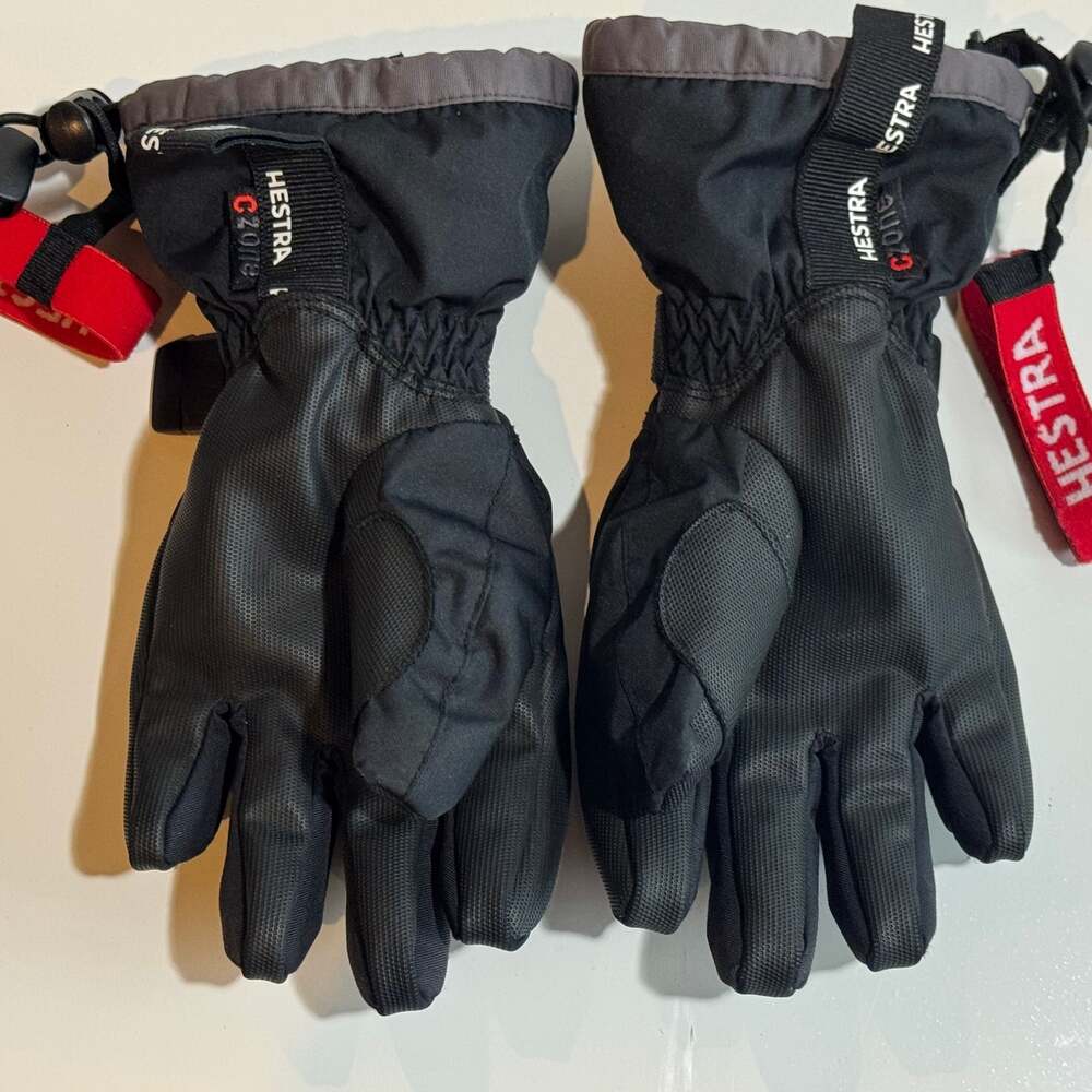 Hestra Gauntlet CZone Jr Youth Ski Gloves Black - Picture 3 of 5